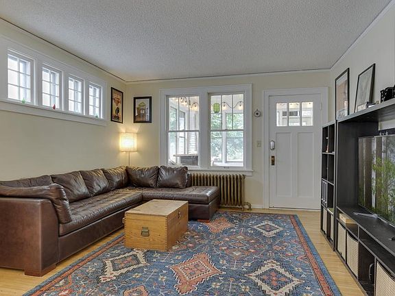 5th image of 1183 Edmund Ave