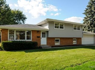 8925 W 147th St, Orland Park, IL