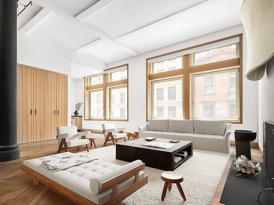 1st image of 37 E 12th St #3