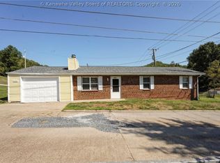 5302 Katie Ln, Cross Lanes, WV 25313