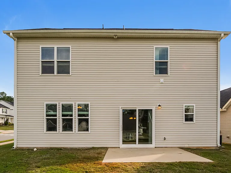 12 Patagonia Pl — Photo 16