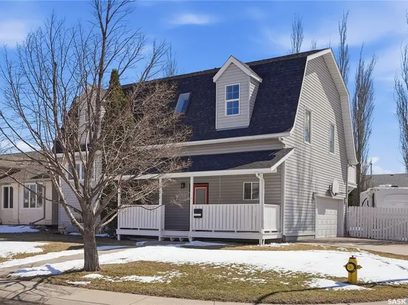 202 Coben CRESCENT, Saskatoon, SK S7S 1B1