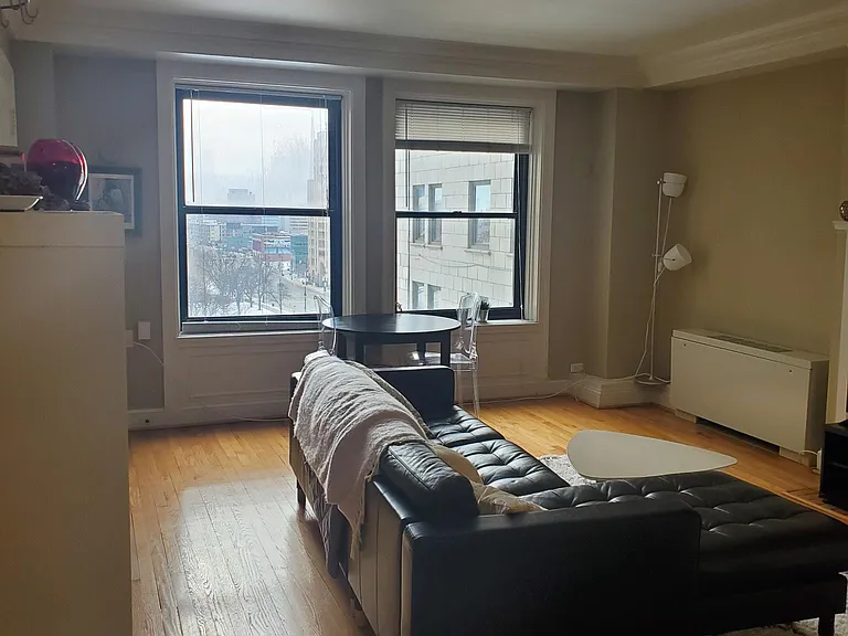 15 E Kirby St #906 — Photo 9