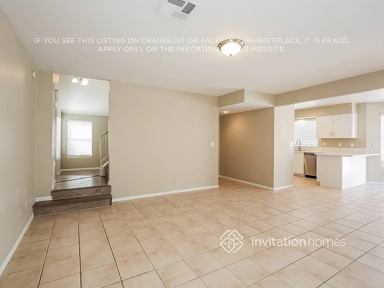 7312 Queen Palm Dr — Photo 7