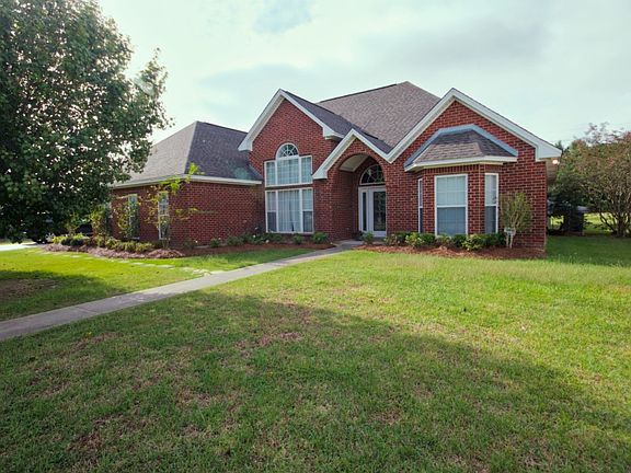 3rd image of 108 Bettrick Dr
