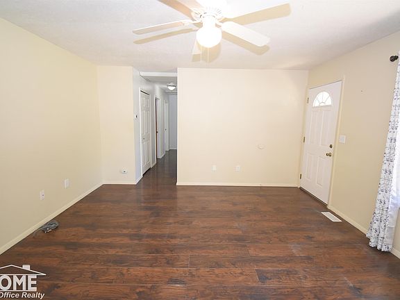 4th image of 505 Wild Oak Ln