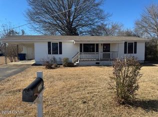 315 Walnut St, Adamsville, TN 38310