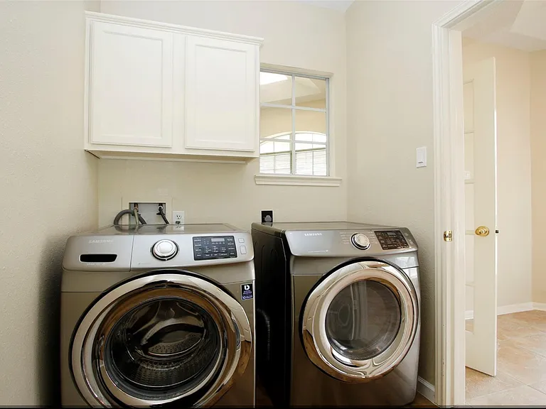 15710 Cascading Brook Way — Photo 37