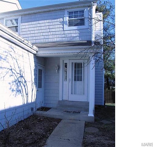 1st image of 327 Sturbridge Village Dr