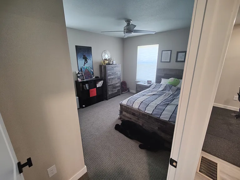 201 W Jamison Ct — Photo 31