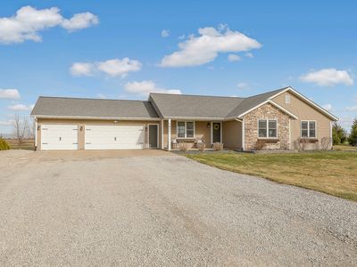 1821 Elk Horn Ct, Pella, IA, 50219