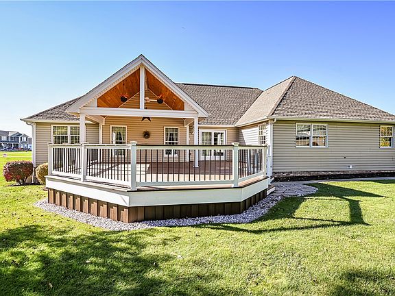 5th image of 435 Heybert Dr