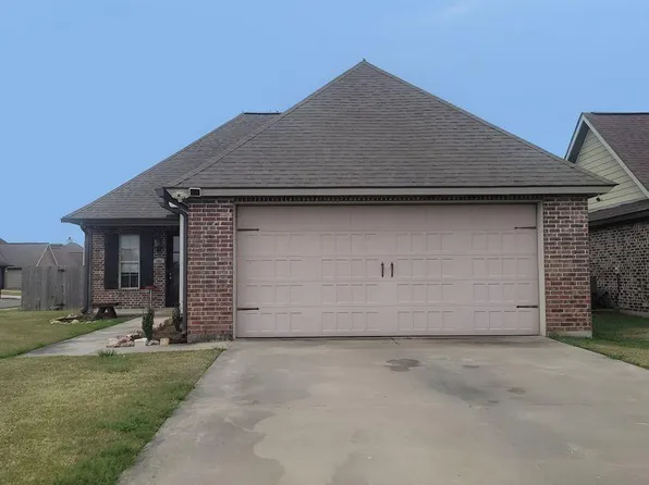 101 Adler Pl, Youngsville, LA 70592