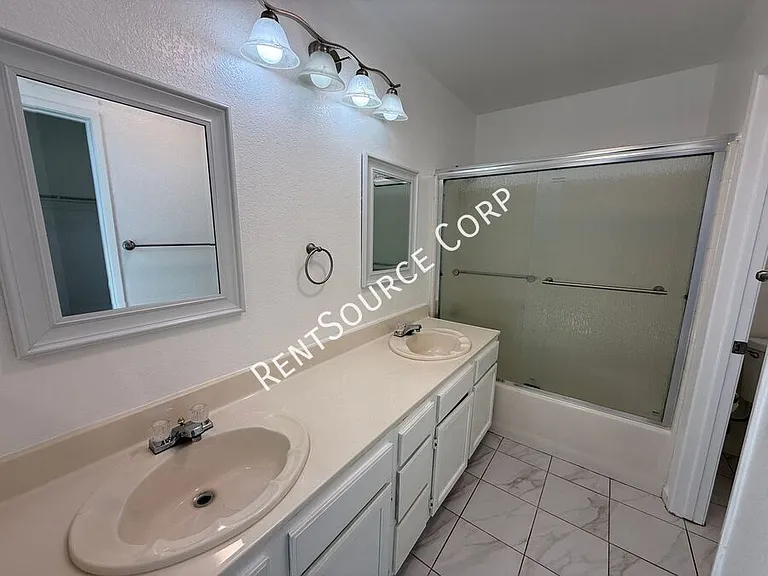 2240 Westpark Dr — Photo 20