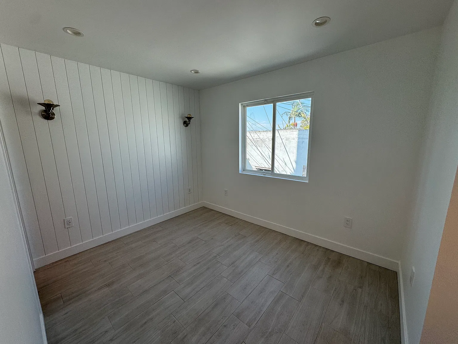 1 bed, 400 sqft, $1,800 — Photo 4