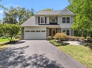 21 Cambridge Ct, Princeton, NJ 08540