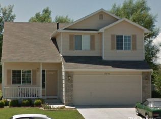 2241 Santa Fe Dr, Longmont, CO 80504