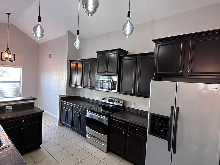 6902 Golden Oak Ln — Photo 6