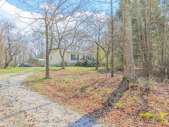 4th image of 235 Harbuck Rd