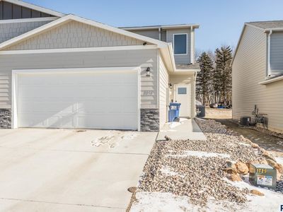 8058 Tencate Pl, Sioux Falls, SD, 57110