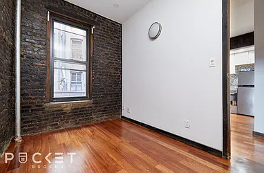 Rented by PocketBroker Inc