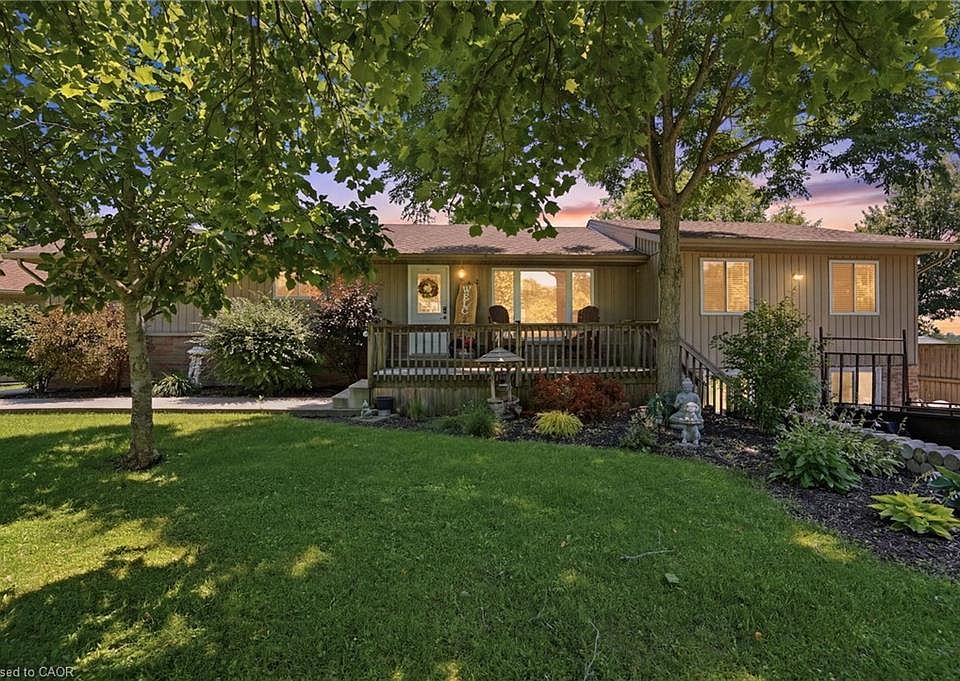 1st image of 25 Saveryn Rd