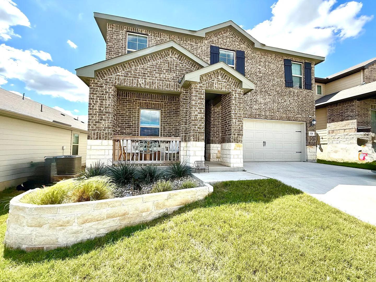 *Coming Soon!* Gorgeous Two-Story 4 Bedroom / 2.5 Bath Home In Cibolo, Tx! — Photo 2