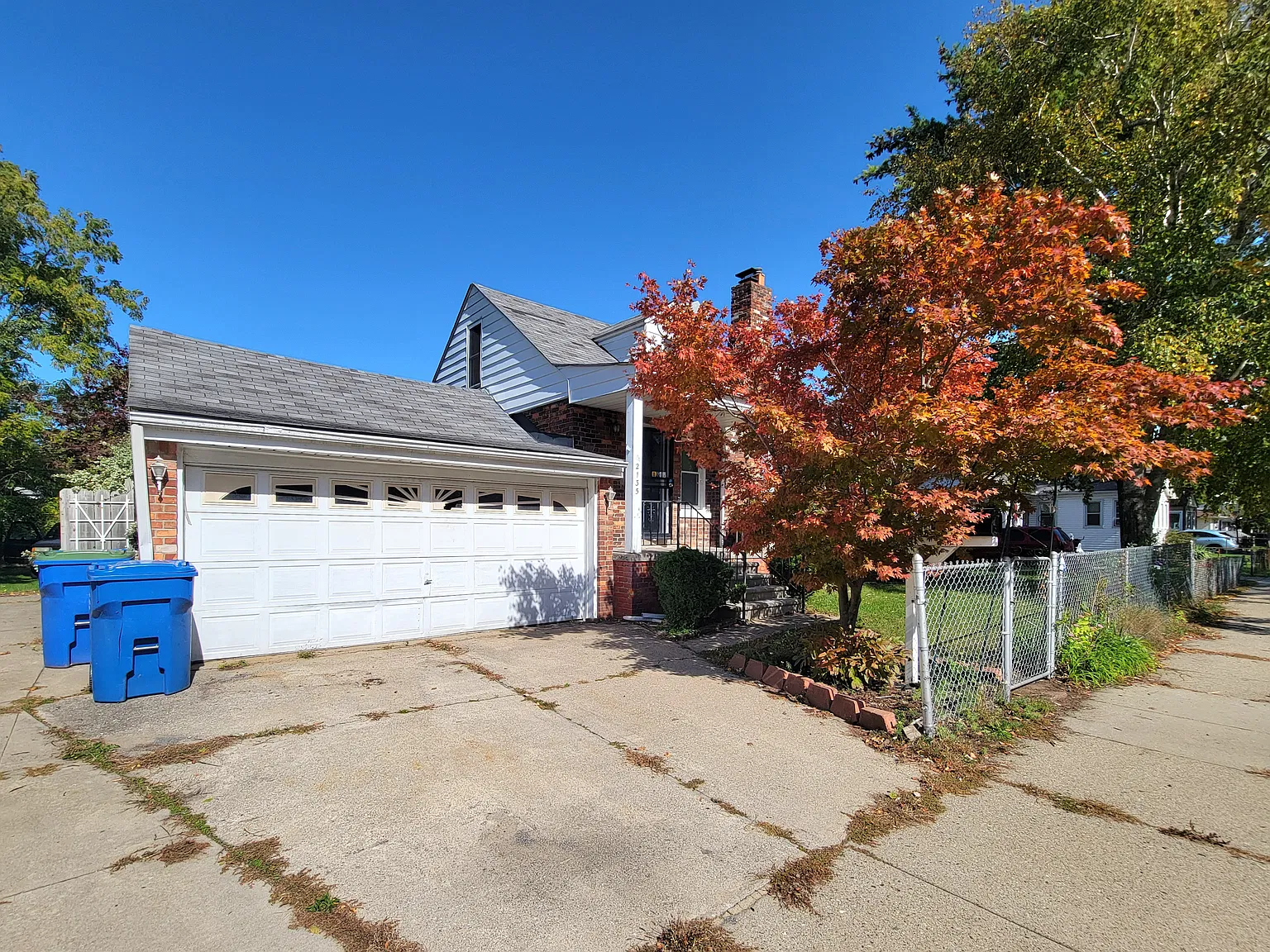 3 bed, 1150 sqft, $1,550 — Photo 2