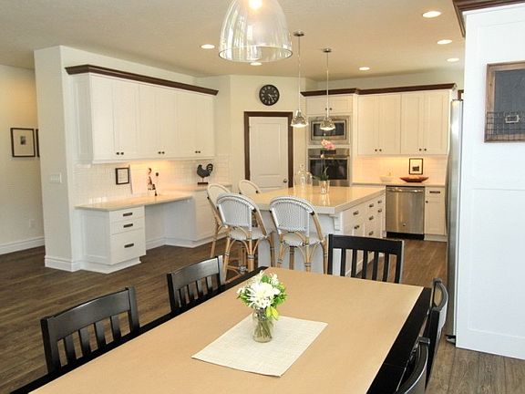 5th image of 5783 S Oxford Hollow Ct