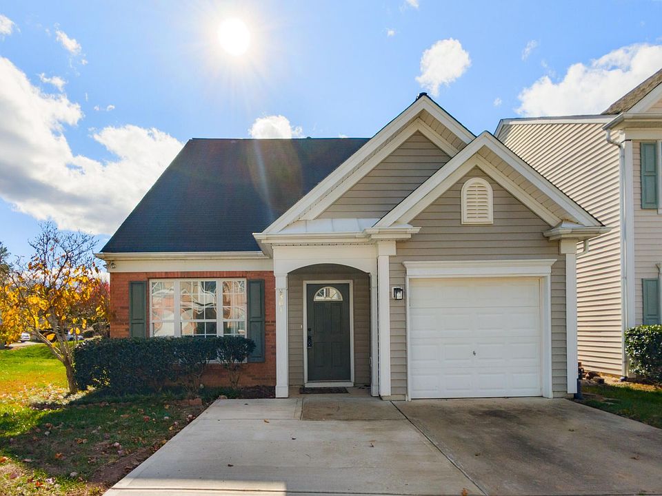 1st image of 301 Mannington Dr