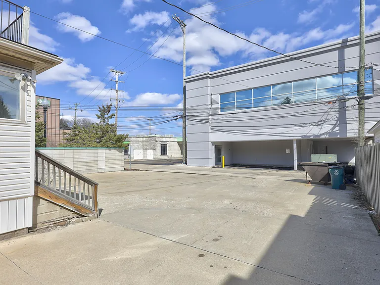 813 S Center St — Photo 41