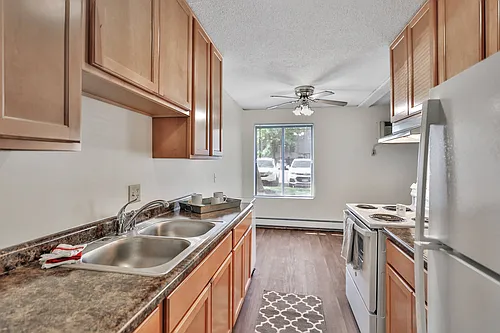 Eagle Pointe Apartments Photo 1