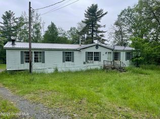 108 Hollister Rd, Corinth, NY 12822