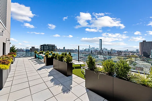 Rented by REAL New York | media 8