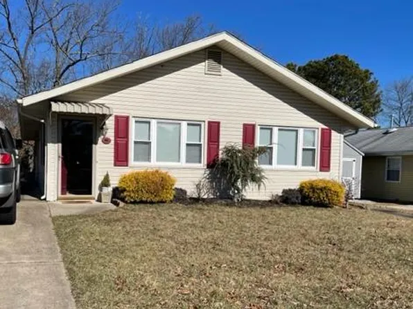 142 Elmtowne Blvd, Hammonton, NJ 08037