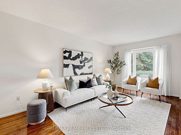 3rd image of 105 Tilman Cir