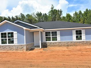 622 Linden Dr, Jesup, GA 31545