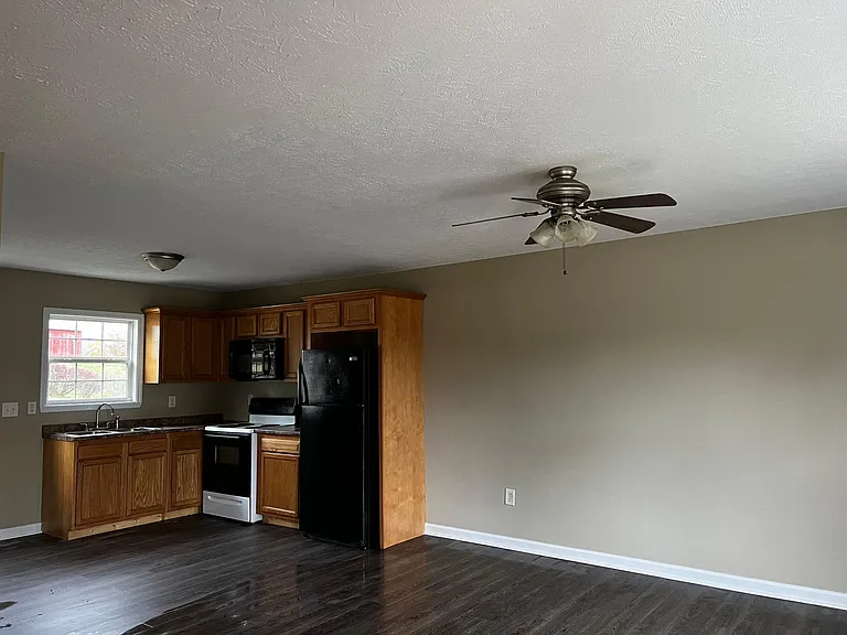 1049 Rocky Branch Rd #1 — Photo 5