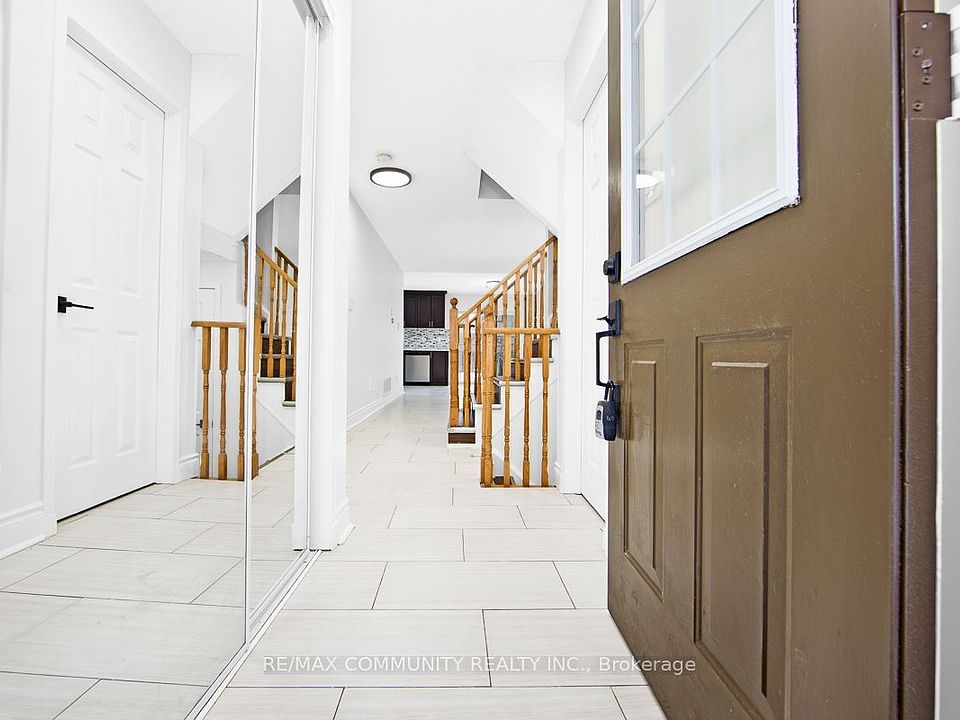 1st image of 1049 Kennedy Cir