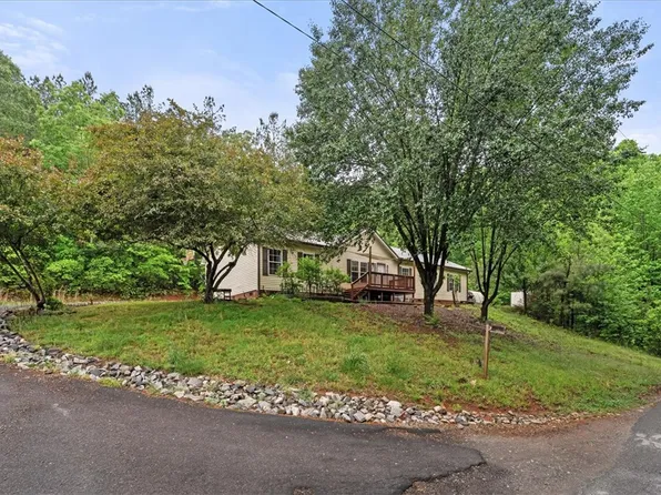 176 Bryant Ln, Pickens, SC 29671