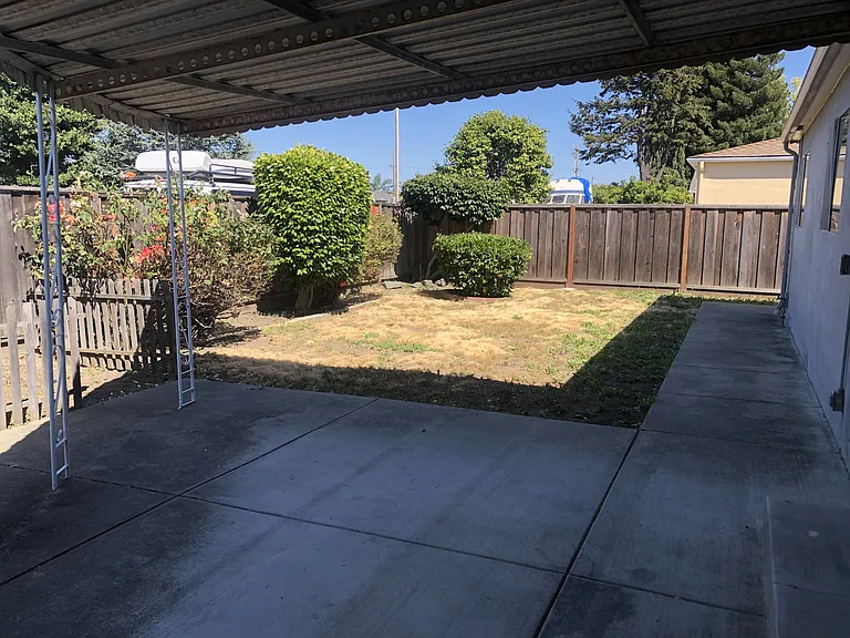 14322 Antone Ct — Photo 10
