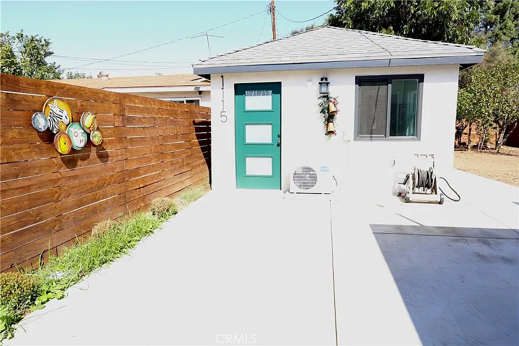 2 bed, 1630 sqft, $2,999 — Photo 1