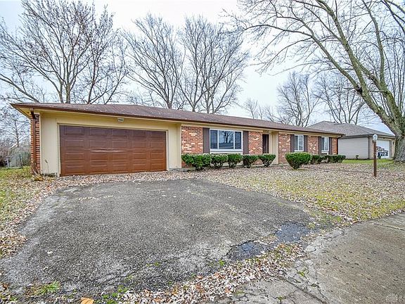 2nd image of 712 Chandler Dr