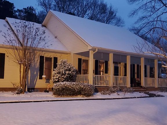 3rd image of 205 Sim Johnson Rd