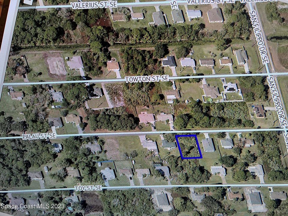 2nd image of 1372 Palau St SE