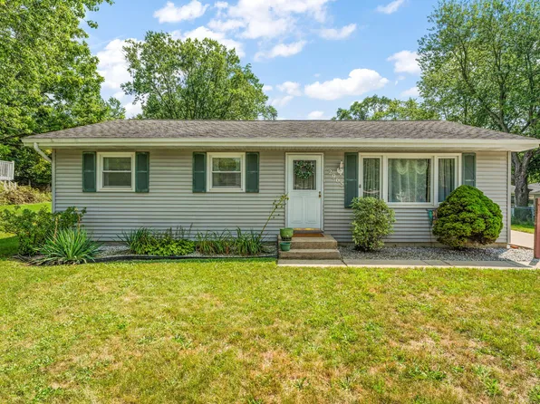 2963 W 74th Ave, Merrillville, IN 46410