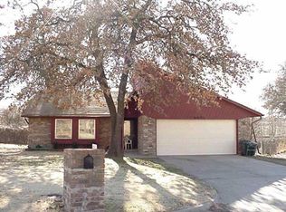 9800 Mark Trl, Oklahoma City, OK 73141