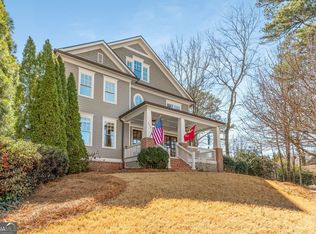 111 Spruell Springs Rd, Sandy Springs, GA 30342