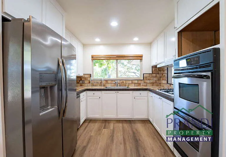 20 Portola Ave — Photo 7