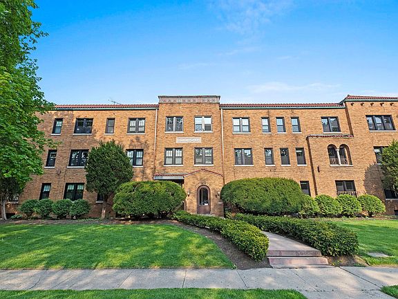2nd image of 1425 North Ave #200